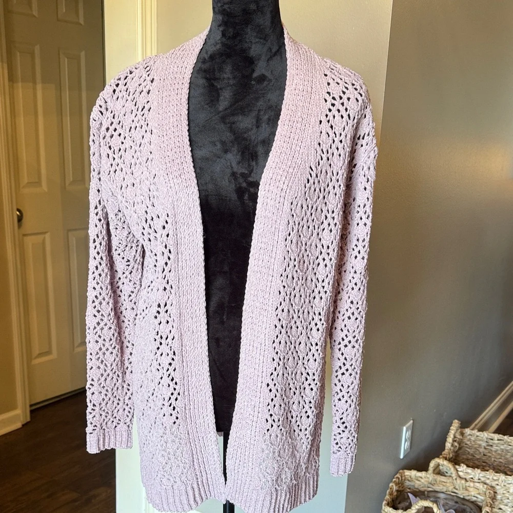 Elegant Lavender Women's Open-Knit Cardigan small - Picture 1 of 7
